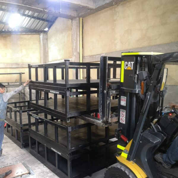 Indumejor S.A.S – Industria Metalmecánica - Bogotá -Metalurgia avanzada Servicios de maquinado CNC Torno CNC Fresado CNC Torneado de precisión Piezas mecanizadas personalizadas Corte de metal Doblado de chapa metálica Plegado de metales Soldadura MIG profesional Soldadura TIG de precisión Servicios de soldadura MMA Estructuras metálicas Fabricación de racks industriales Diseño de herramentales Prensa hidráulica Proyectos personalizados de metalurgia Soluciones de ingeniería metalúrgica Fabricación y maquinado de metales Servicios industriales metalúrgicos Corte con cizalla Corte y doblado de acero Contratos de soldadura industrial Dispositivos de control personalizados Proveedor de servicios metálicos Soluciones de fabricación metálica
